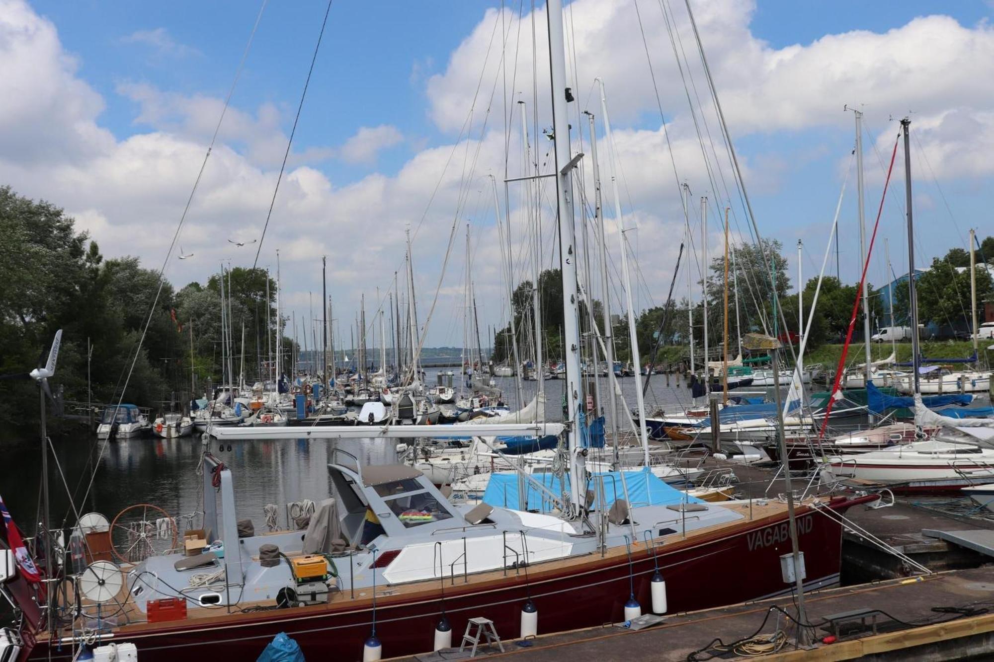 Houseboat Leni, Flensburg